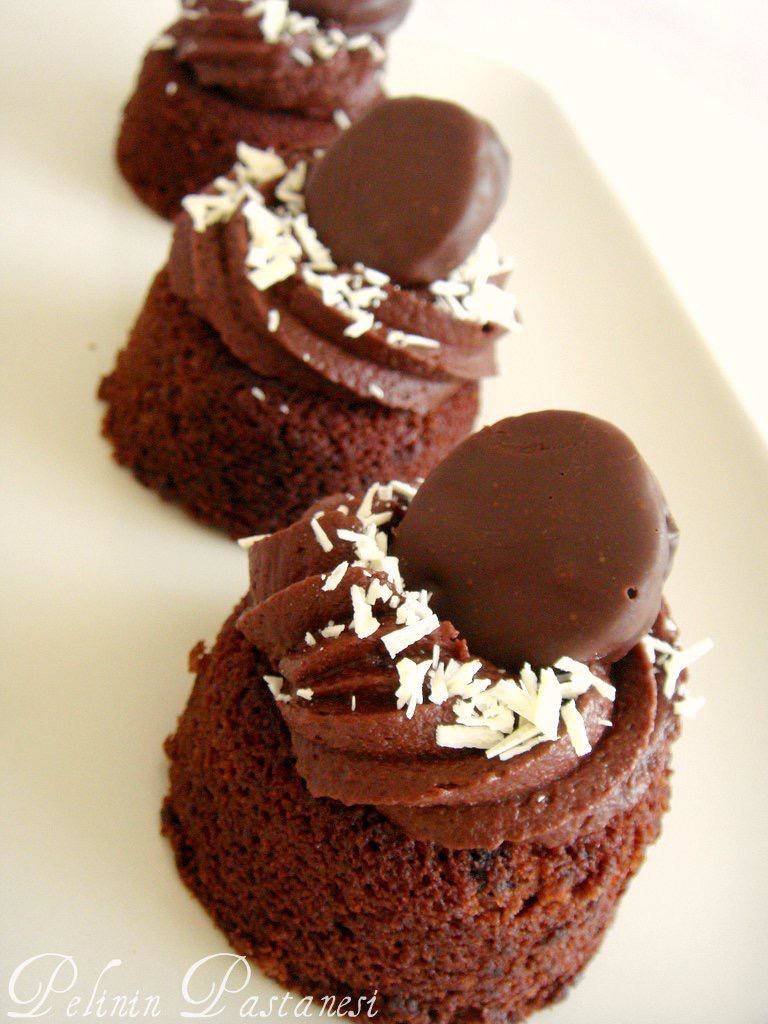 Çikolatalı Cupcake Çikolatalı Cupcake