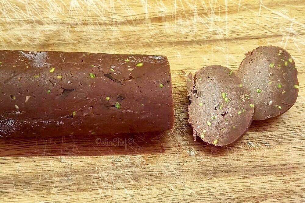 antep fıstıklı çikolatalı buzluk kurabiyesi2